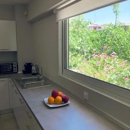 Charming In Faliro Apartment *